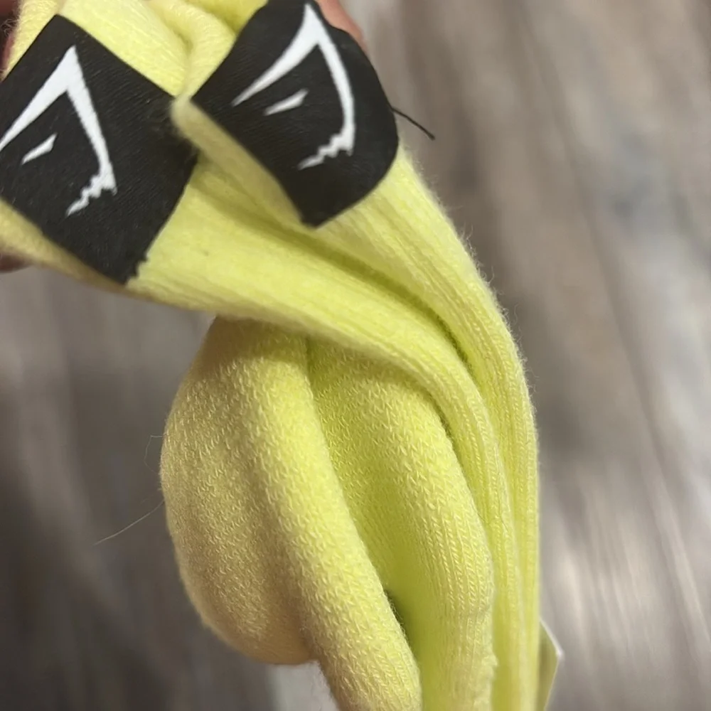 GymShark Neon Crew handwriting socks Small 4-6 NEW